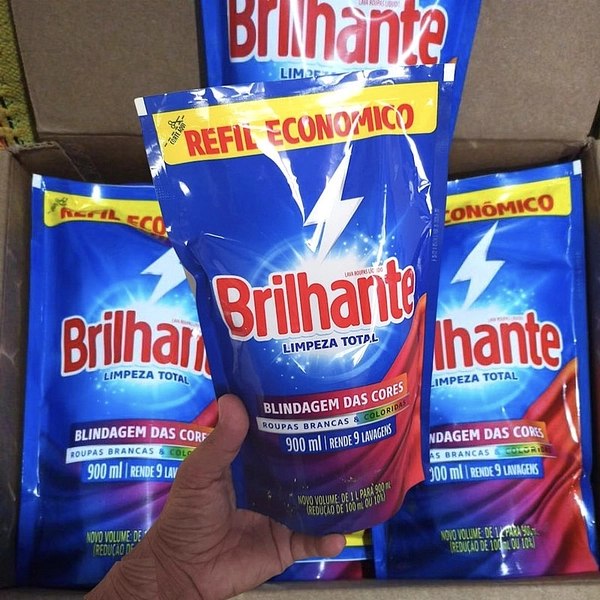 Brilhante Sabão Liquido Limpeza Total Refil 900 Ml