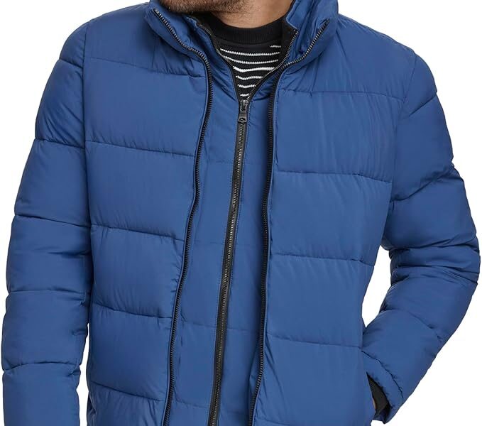 Jaqueta isolada Heavyweight Quilted Insulated Zip Front Puffer Jacket Calvin Kleinmasculino