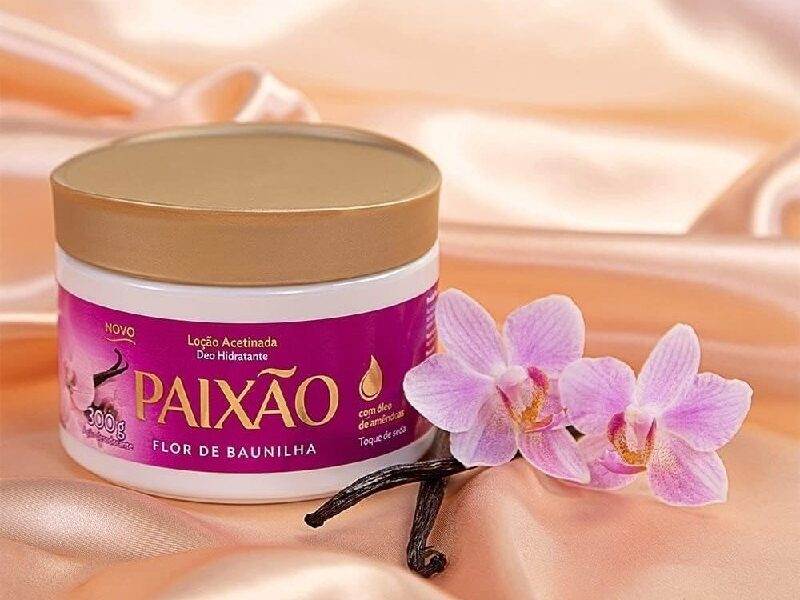 Paixão Loção Hidratante Acetinada Flor De Baunilha Com Ação Desodorante 300G