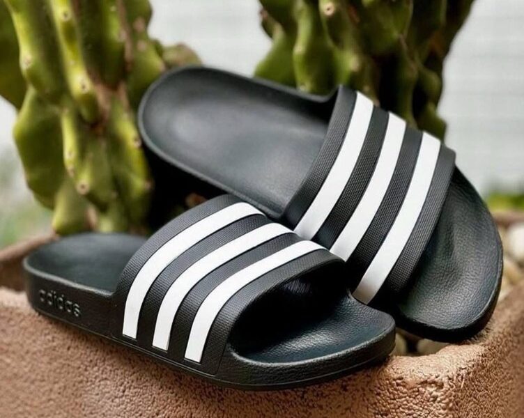 Chinelo Adilette Aqua adidas