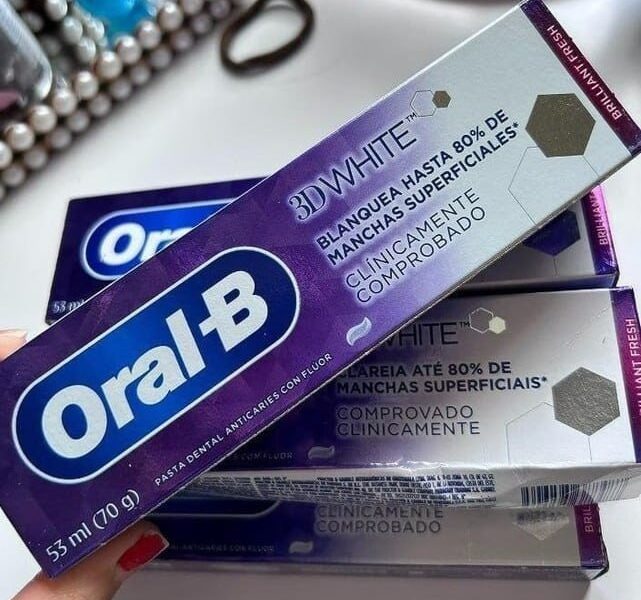 Oral-B Pasta de Dente 3D White Brilliant Fresh, 3 Unidades de 70 g