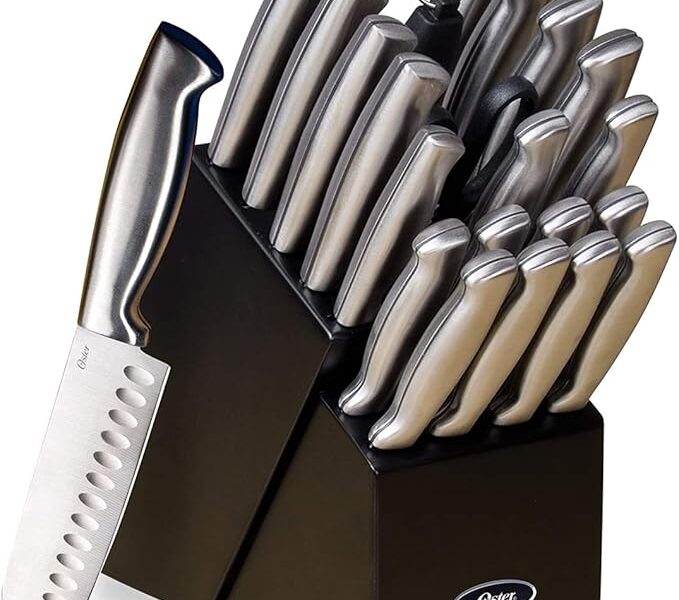 Oster Baldwyn Conjunto de facas de cozinha de aço inoxidável de alto carbono, 22 peças, cetim escovado