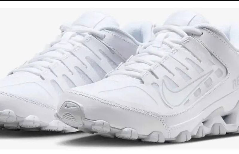 Tênis Nike Reax 8 Tr Feminino