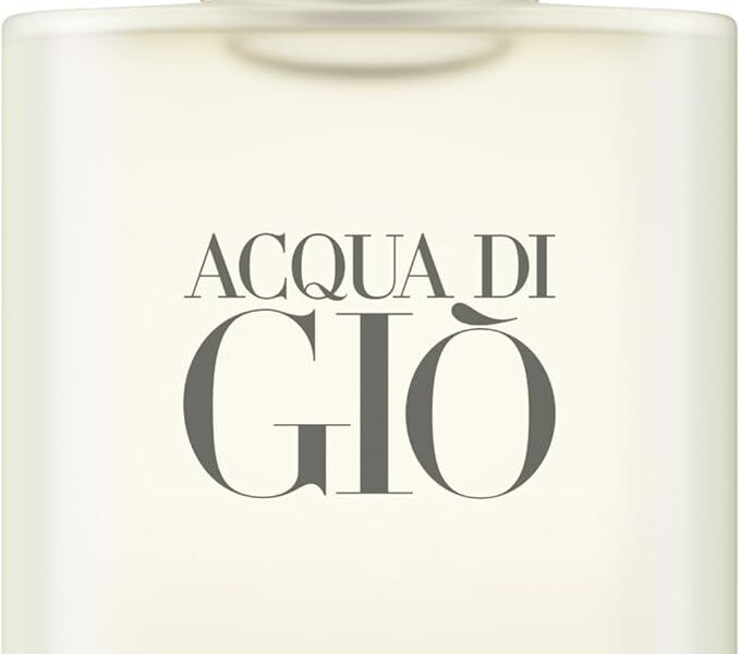 Armani Beauty, Acqua di Giò Eau de Toilette, Giorgio Armani, Perfume Masculino Refilável, Fragrância Cítrica, Aquática e Fresca com Notas de Bergamota, Cedro, Patchouli, Jasmim e Almíscar