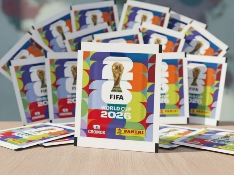 Figurinhas Panini da Copa do Mundo 2026 – 100 Envelopes com 7 Figurinhas Display