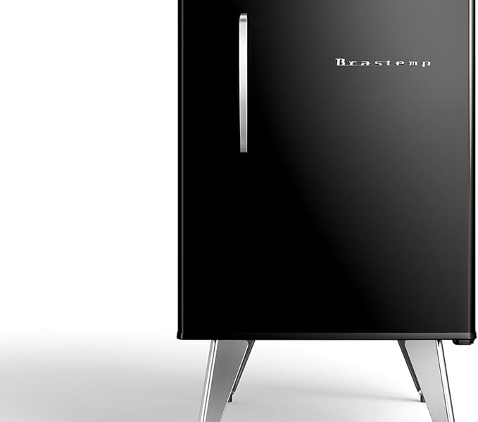 Frigobar Brastemp Retrô 76 Litros Classic Black – BRA08ME (110, Volts)