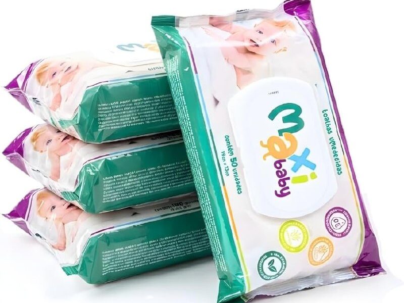 Kit com 4 Toalhas Lenços Umedecidos Hipoalergênico 50un Cada Maxi Baby