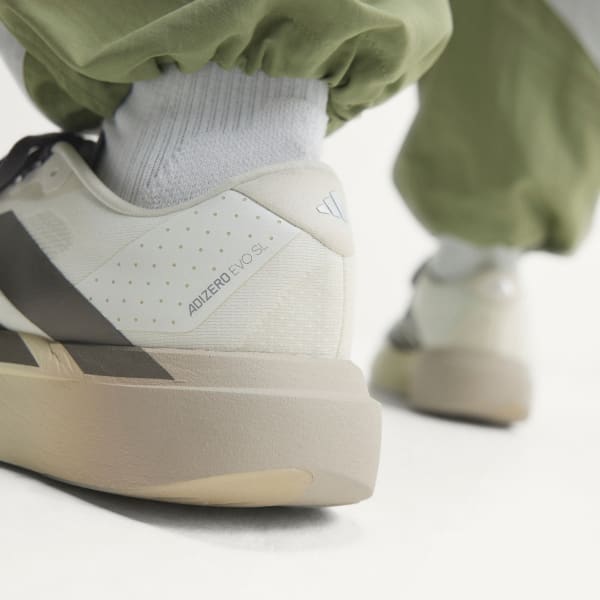 Tênis Adizero EVO SL