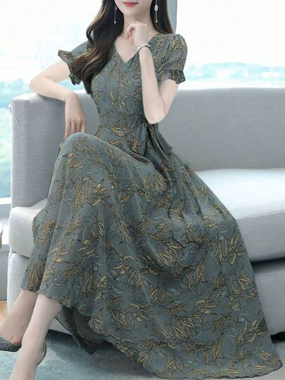 Vestido Casual de Verão para Mulheres com Estampa de Folhas, Decote em V, Manga Curta e Cintura, Elegante para Férias