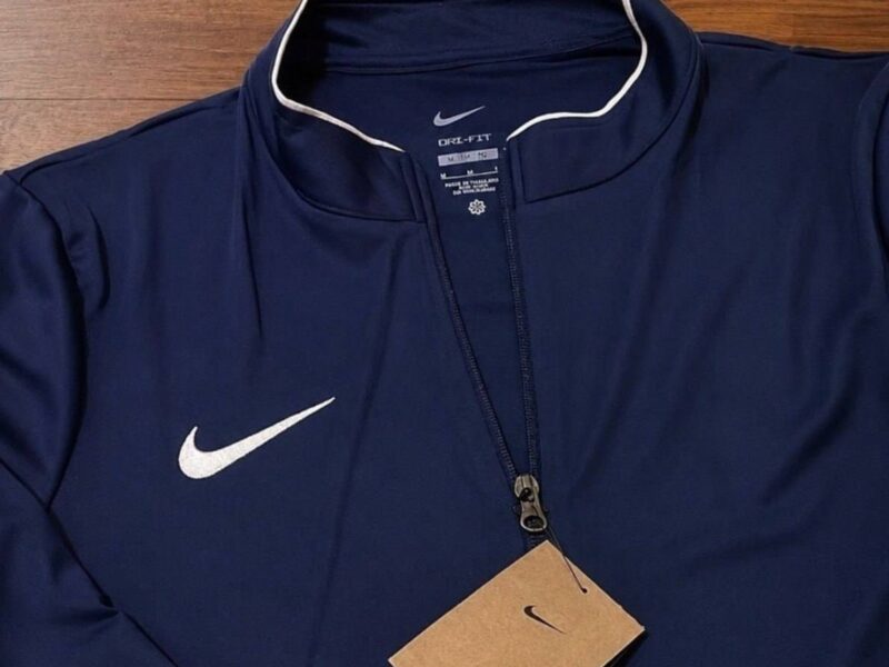 Jaqueta Dri-fit Nike Park Masculina na Meli por R$ 221,00