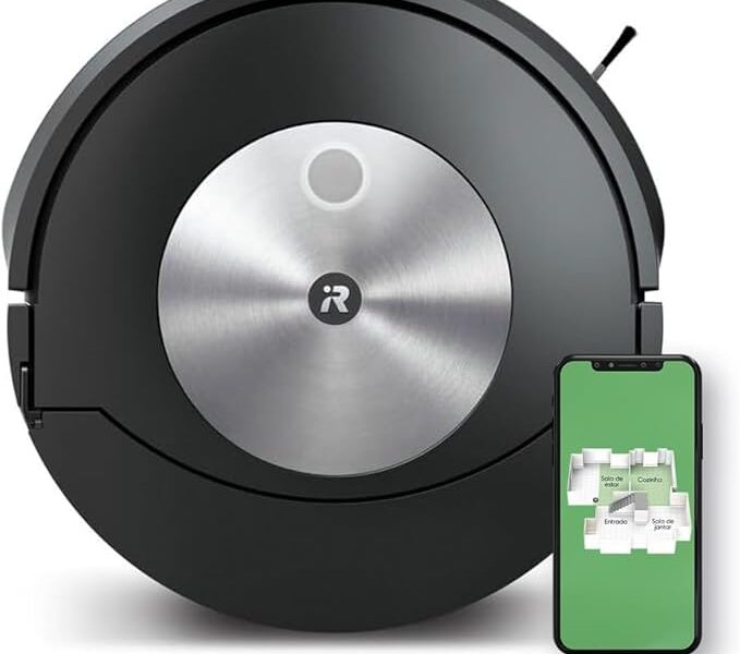 Robô Roomba Combo J7, 2 em 1, Aspira e Passa Pano da iRobot