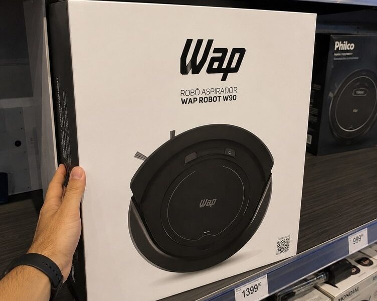 Robô aspirador Robot W90 varre aspira e passa pano 30w Wap cor preto
