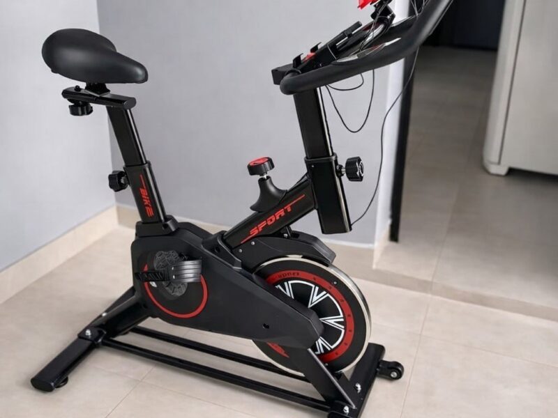 Venda e Cia Bicicleta Spinning Para Exercícios XHJSCRB8009 Preto Vermelho