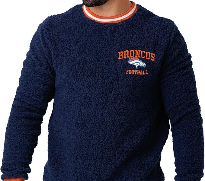FOCO Suéter masculino padrão NFL logotipo sherpa gola redonda, cor do time