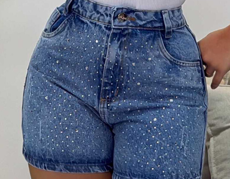 Short jeans feminino com brilho sem lycra, 100% (nao estica), cintura alta, duas cores