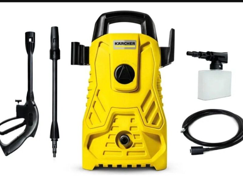 Lavadora de Alta Pressão Kärcher Compacta 1.500 PSI/Libras 1400W 300L/h com Aplicador de Detergente e Lança Regulável 220v na Meli por R$ 207,00