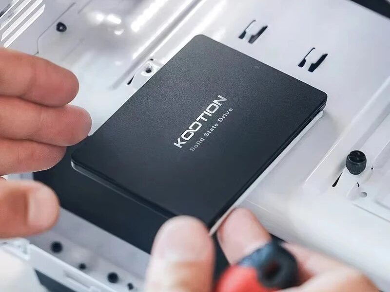 SSD KOOTION 2.5 SATA III 2TB Interno