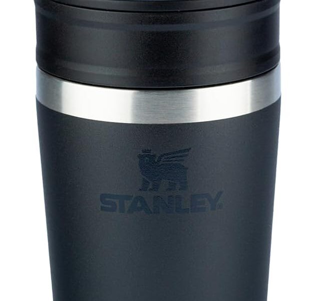 Stanley – Copo de Café Térmico, Caneca de Viagem Café Go com Tampa de Duas Partes Para Beber e Alça de Transporte, Garrafa Térmica de Aço Inoxidável, 236 ml, Black