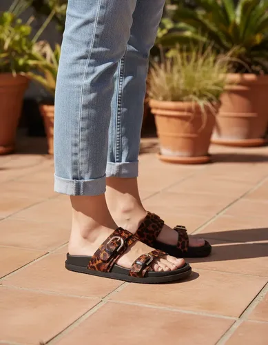 Papete Feminina Sintético Animal Print Duas Tiras Anacapri